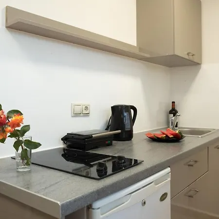 Hotel apartamentowy Avyssos Residents 3*