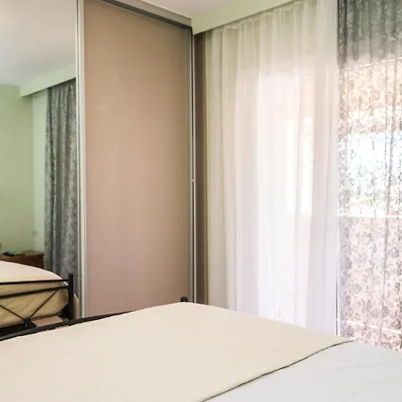 Hotel apartamentowy Avyssos Residents