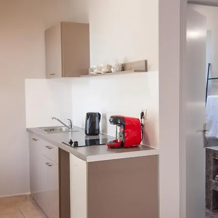 Avyssos Residents Aparthotel Kalamákion