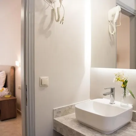 Aparthotel Avyssos Residents 3*