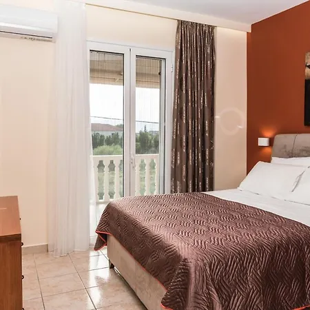 Hotel apartamentowy Avyssos Residents Kalamákion
