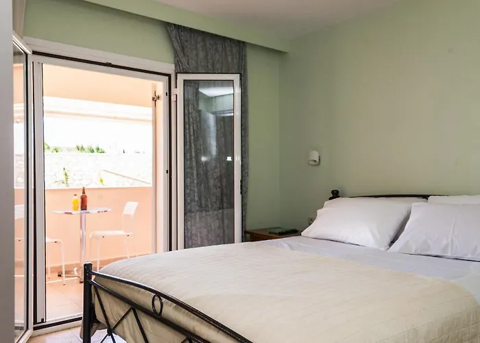 Avyssos Residents Lejlighedshotel