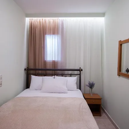 Avyssos Residents 3*