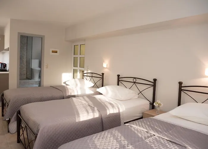 Aparthotel Avyssos Residents